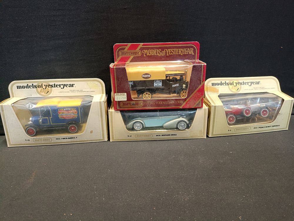 Lot 406: 4 boxed vintage Matchbox models of yesteryear car...