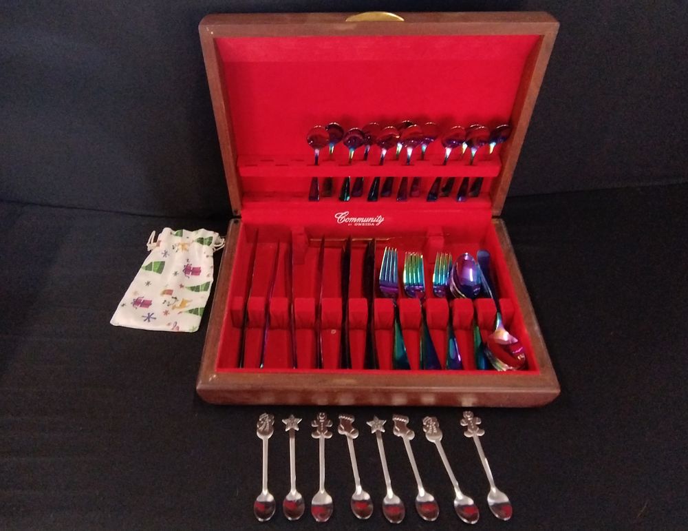 Lot 486: Community By Oneida containing 47 pieces and some...