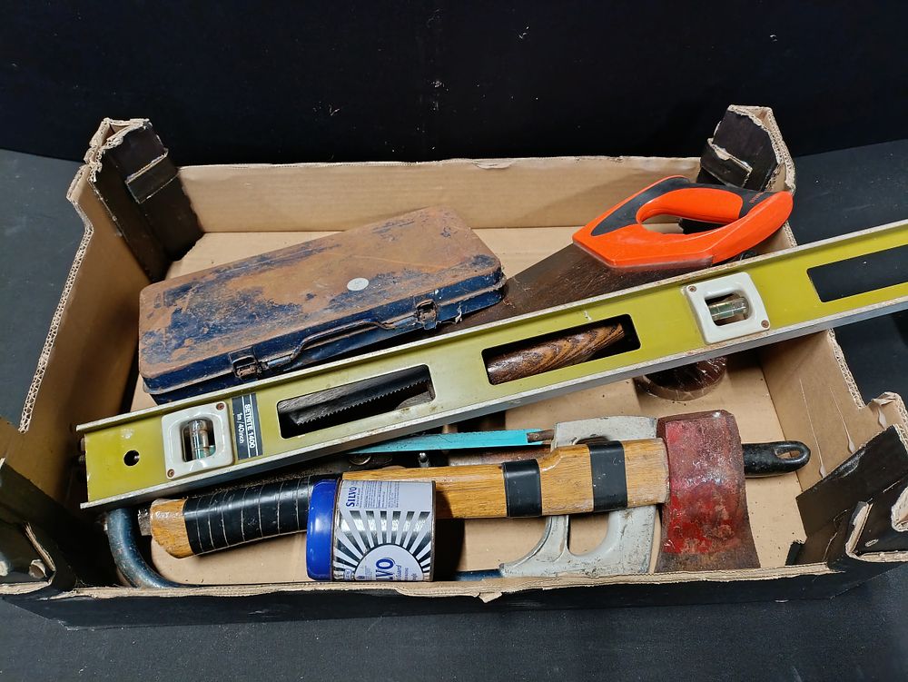 Lot 471: Mixed lot of tools including an axe, spirit...