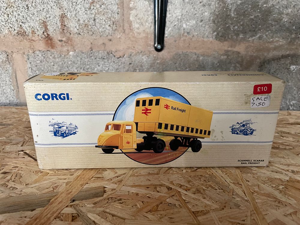 Lot 103: Corgi Scammell Scarab Rail Freight 97910