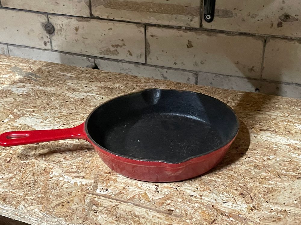Lot 160: Cast Iron Vintage Skillett