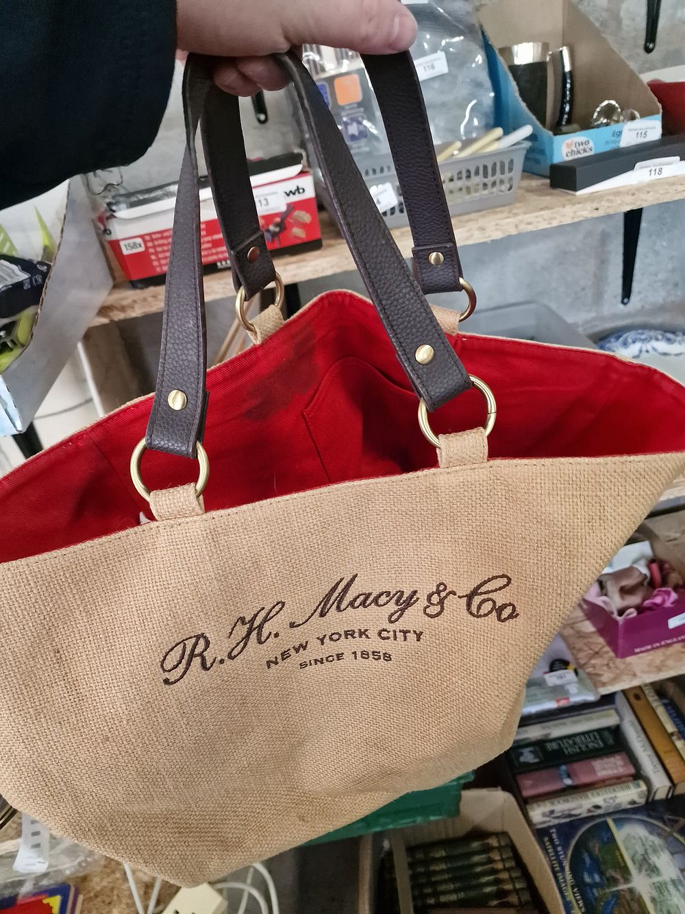 Lot 193: Macys bag