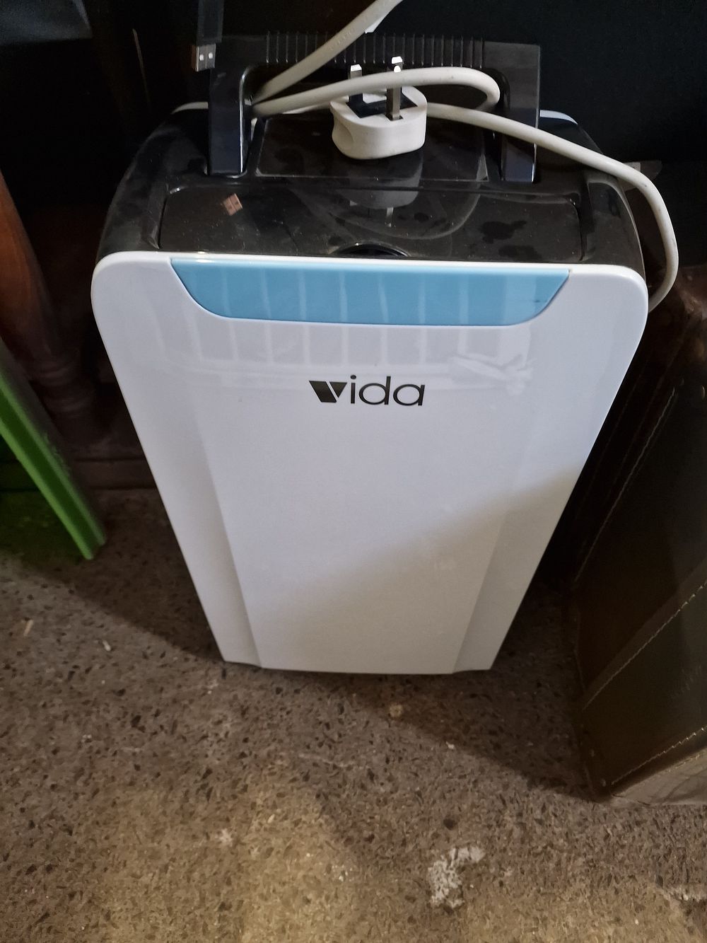 Lot 197: Ida Dehumidifier