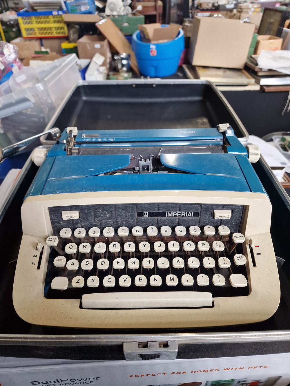 Lot 213: Vintage imperial type writer