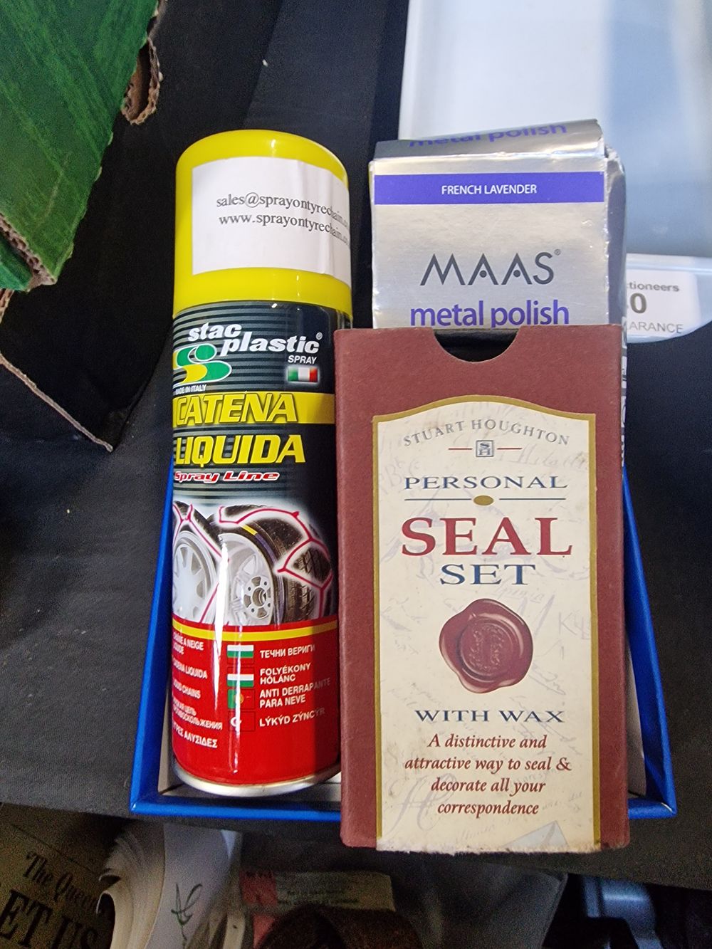 Lot 243: Seal set, metal Polish and stac plastic spray