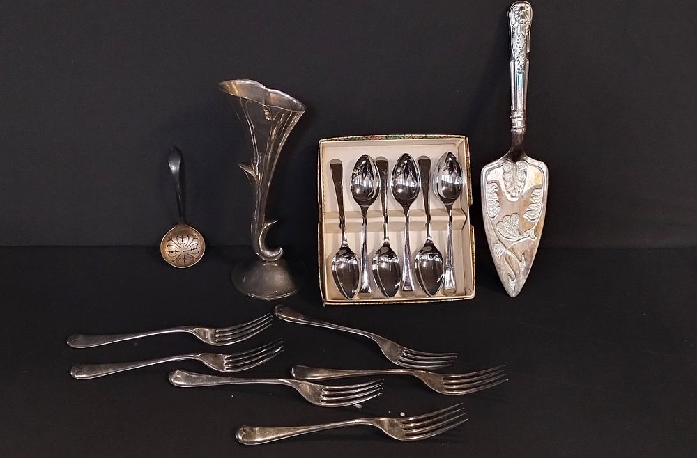 Lot 67: Selection of silver plated including sugar spoon, vase...