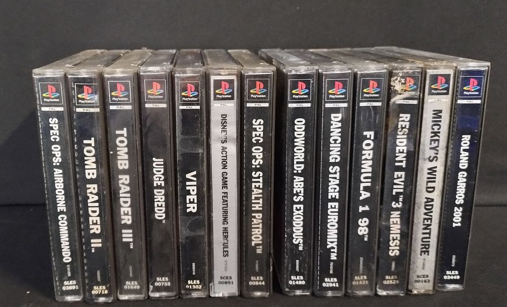 Lot 69: 13 x playstation 1 games, Tomb Raider, Viper,...