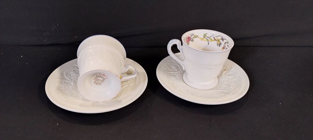 Lot 161: 2 x Wedgwood Astoria Barlaston pratritain argyle cups...