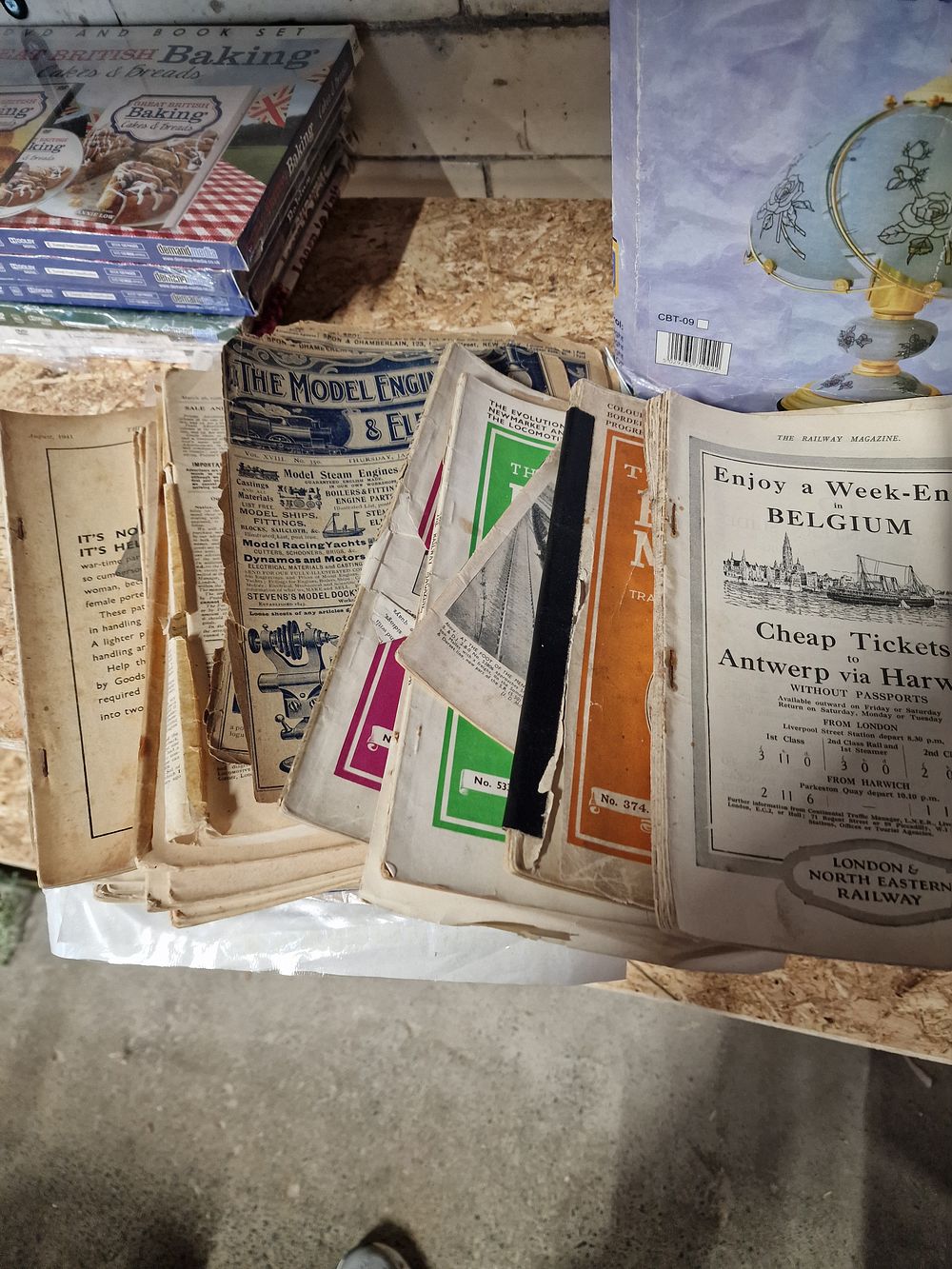 Lot 293: Selection of Vintage railway magazines