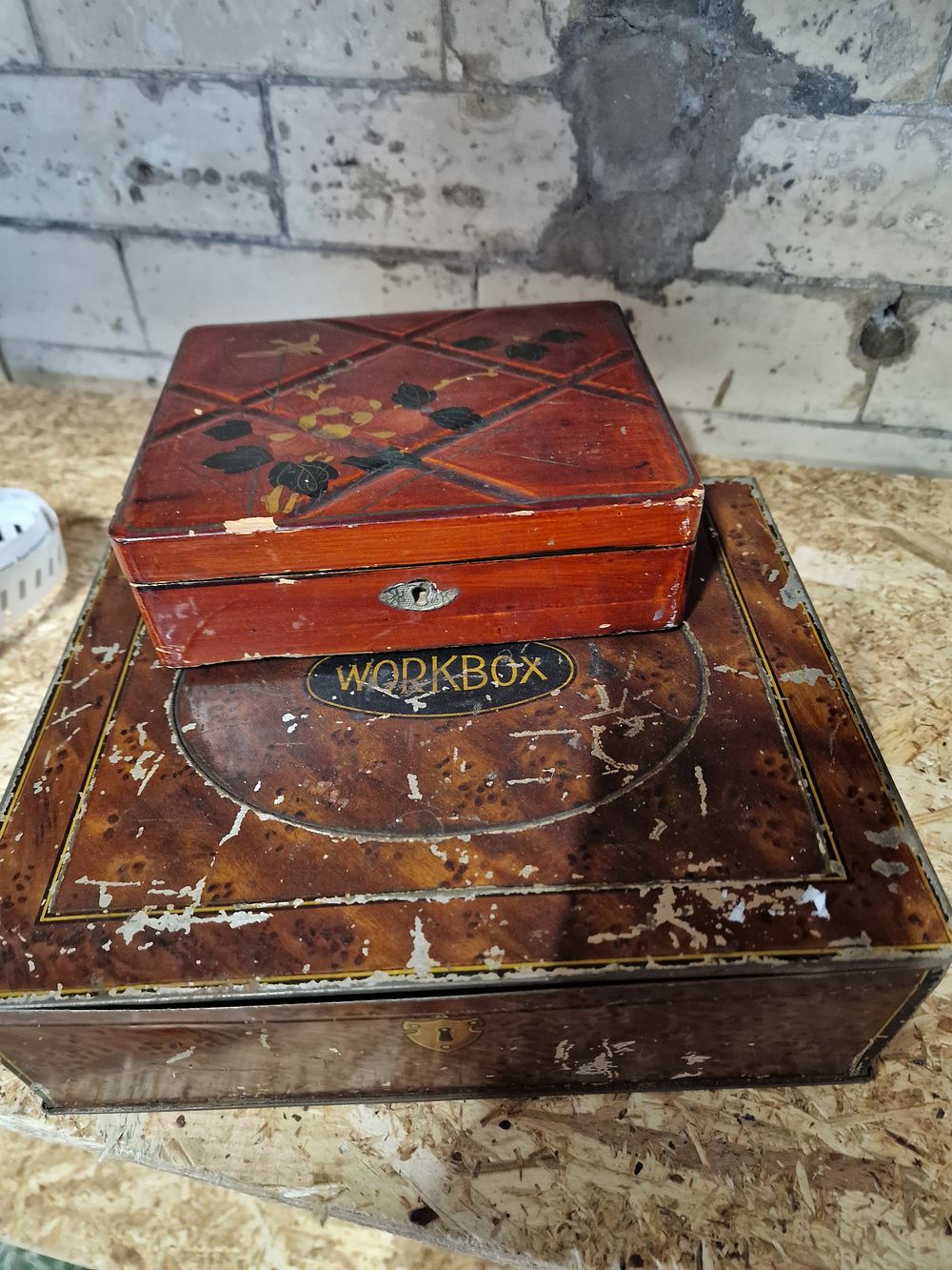 Lot 295: 2x vintage work boxes