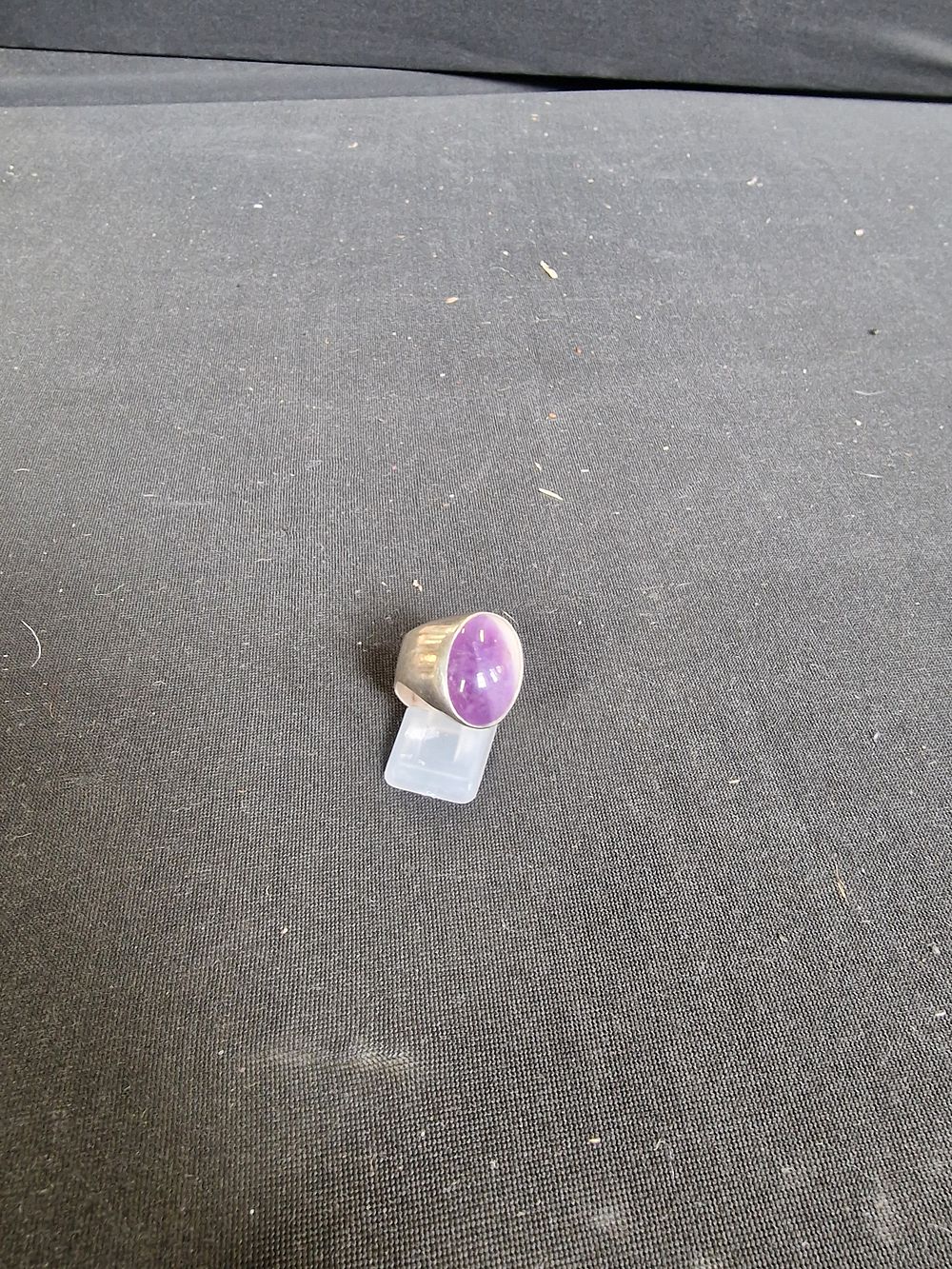 Lot 345: Sterling silver ring with amethyst