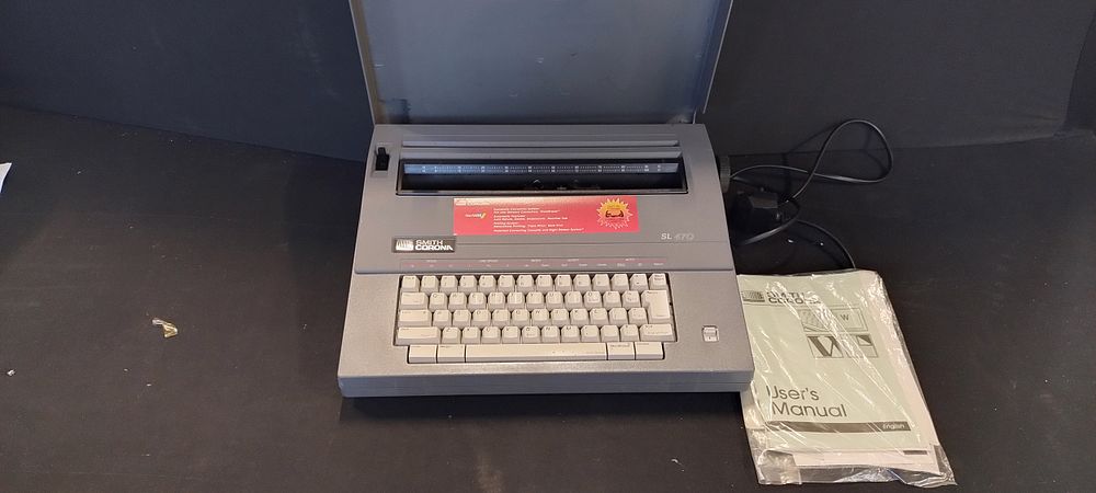 Lot 228: Smith Corona electric typewriter SL 470 tested for...