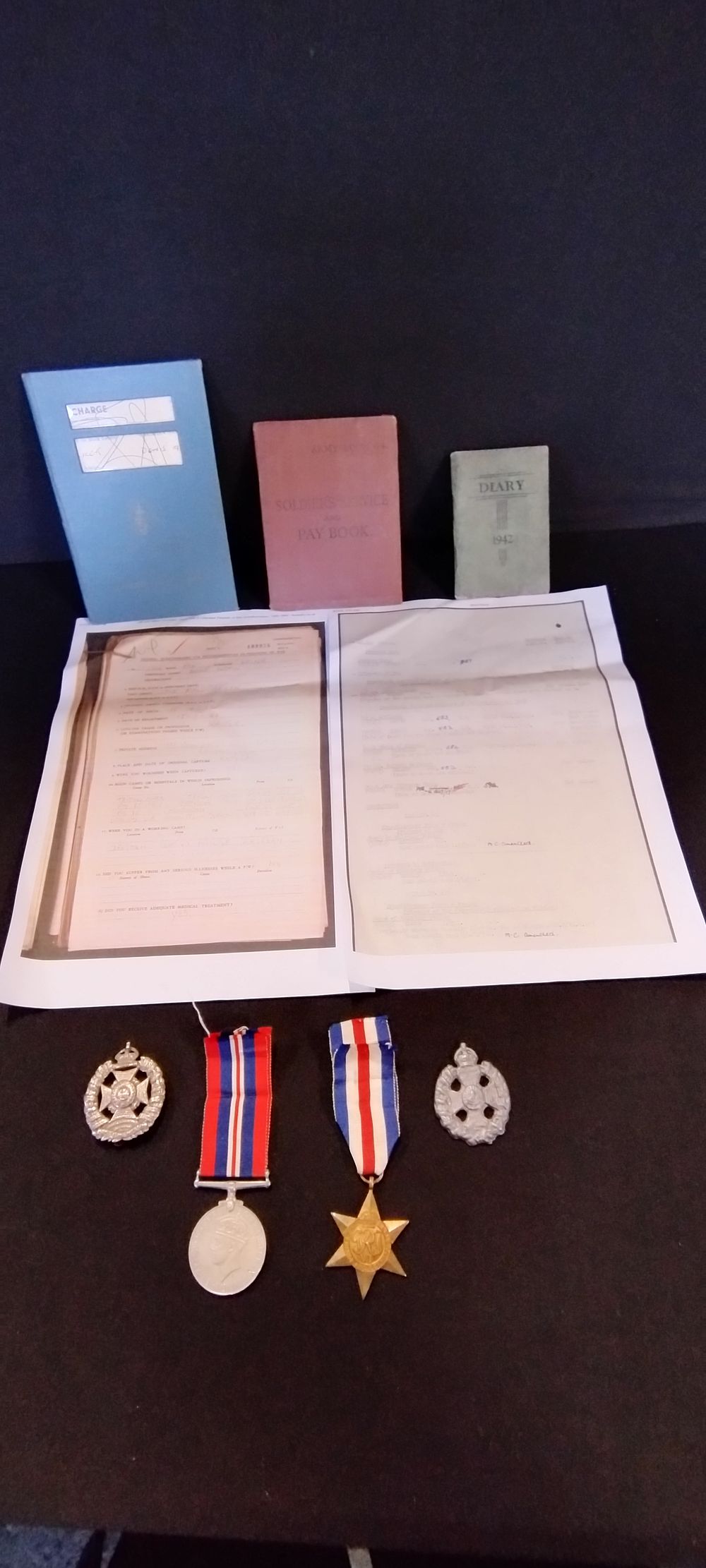 Lot 232: World War ll medals, attaining to private Denis...