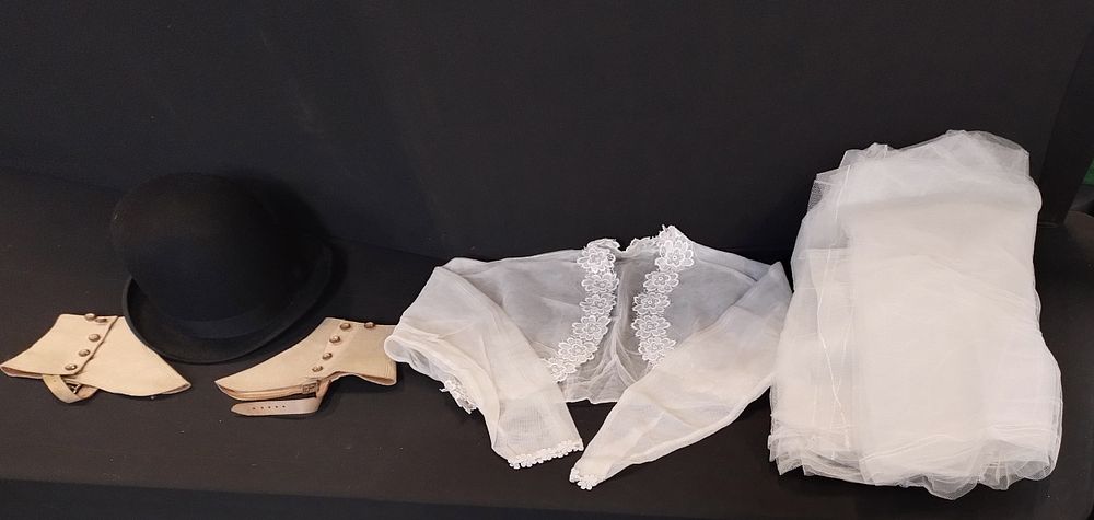 Lot 280: Vintage top hat by special Manufacture London, with...