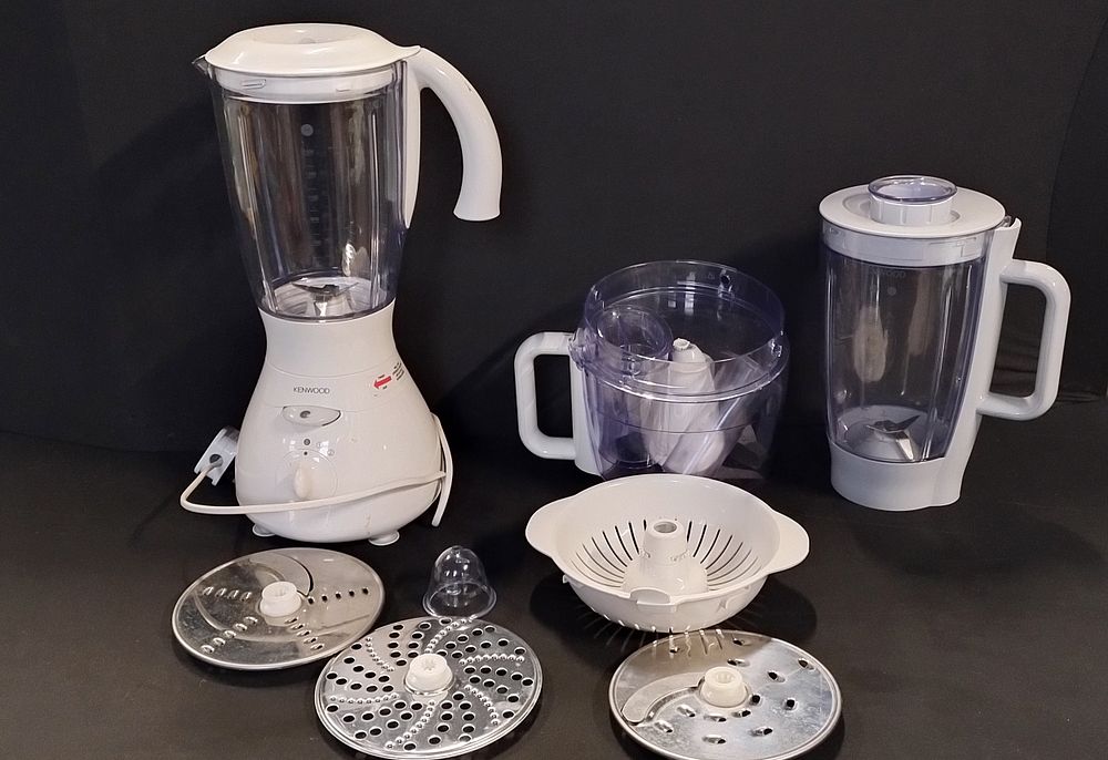 Lot 311: Kenwood blender with attachments. Tested for power