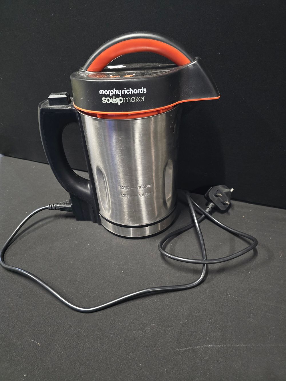 Lot 321: Morphy Richards soup maker