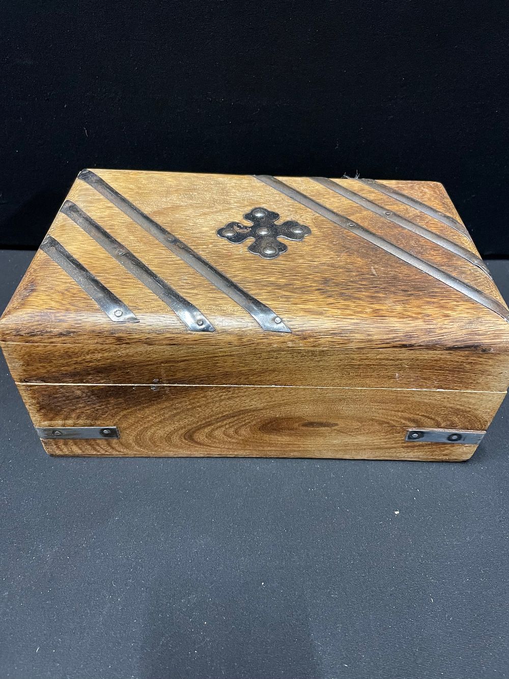 Lot 393: Vintage Jewellery Box with metal decorations