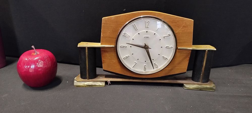 Lot 441: 1950's Metamec mid-century 8 day mantle clock teak...