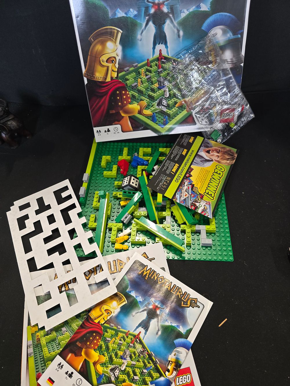 Lot 446: LEGO Minotaurus - 3841