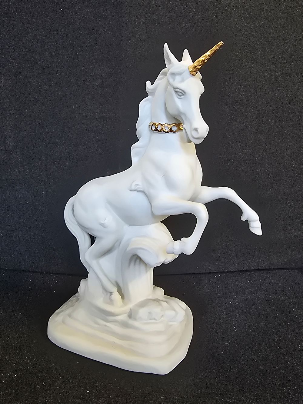 Lot 475: UNICORN by David Cornell "the messenger of love"...