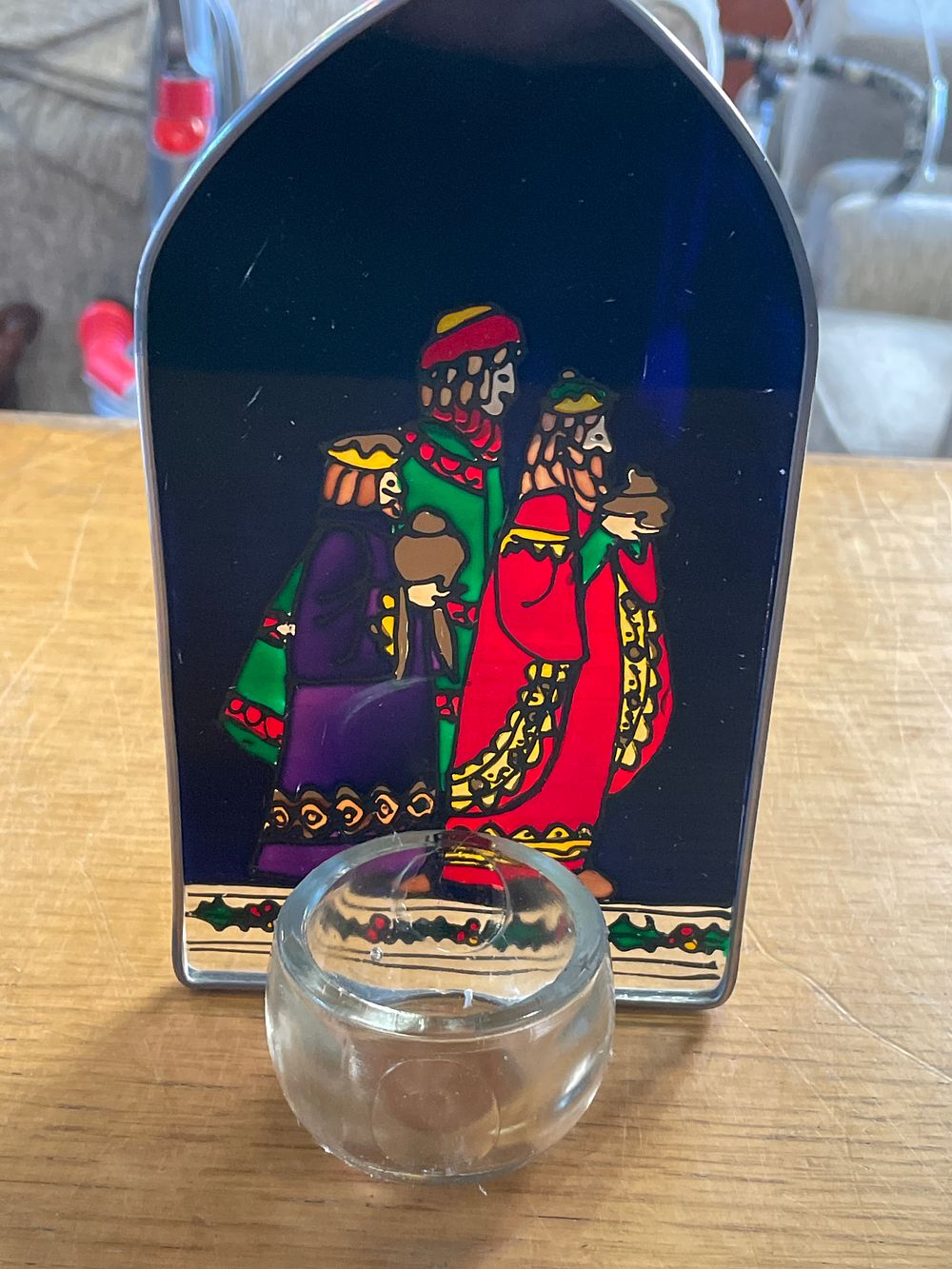 Lot 195: Christmas coloured glass candle holder