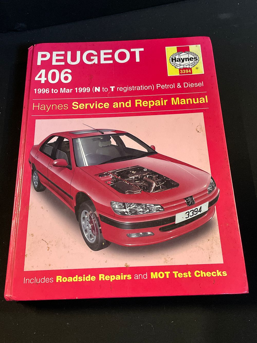Lot 201: Haynes 1996 Peugeot 406 manual