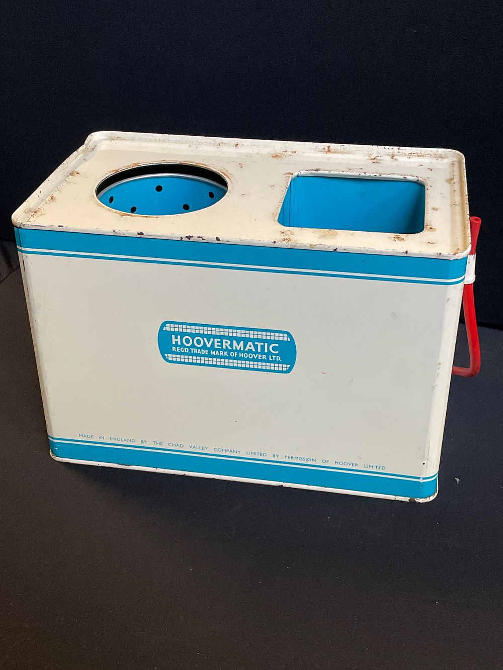 Lot 206: Vintage toy washing machine by Hoovermatic
