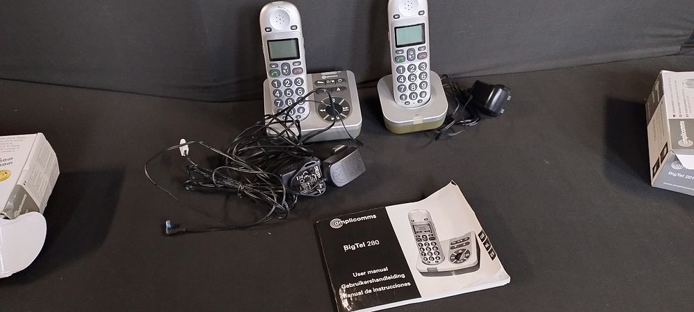 Lot 164: Boxed Amplicomms Big Tel 280 twin landline cordless...