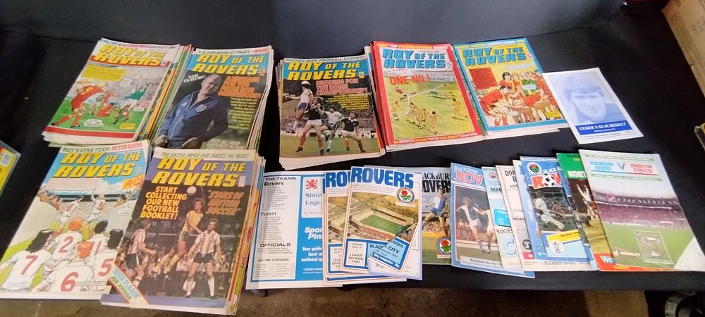 Lot 175: Collection of Royal of the Rovers magazines and...
