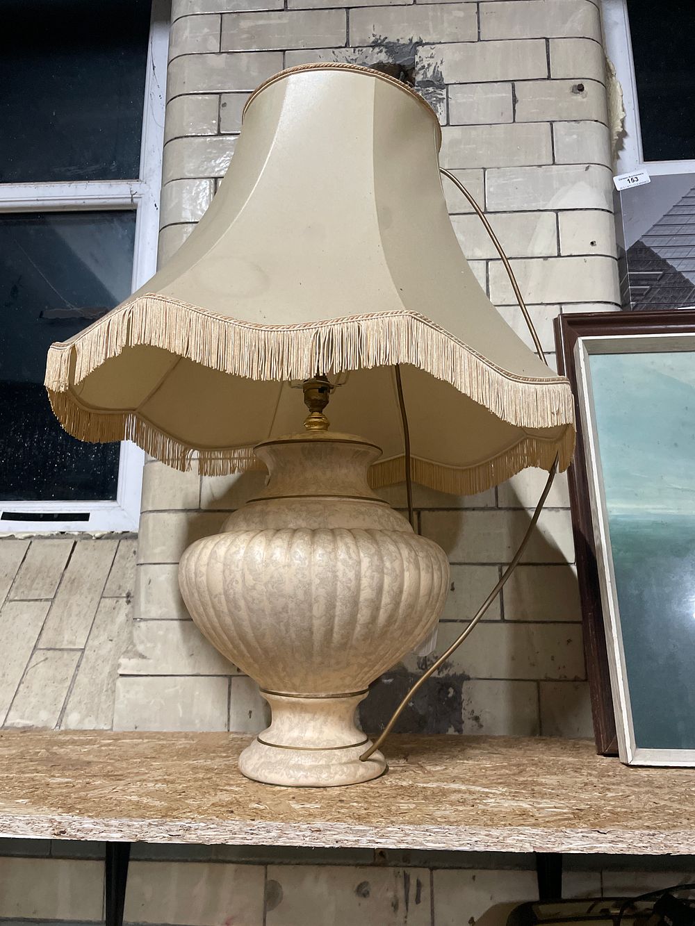 Lot 224: Large decorative lamp