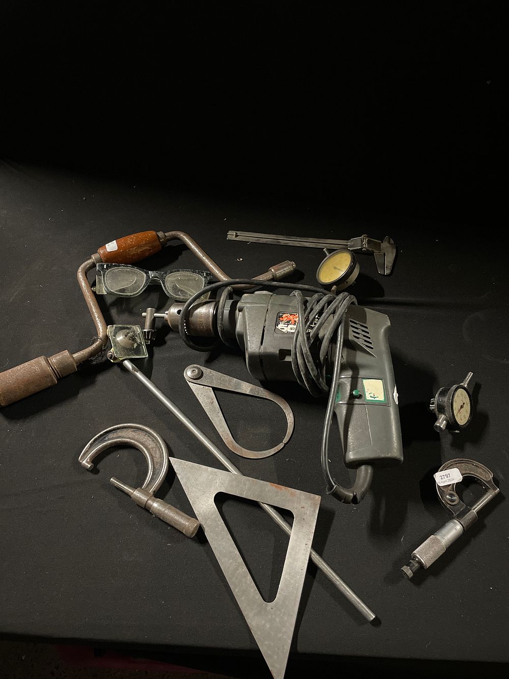 Lot 227: Selection of various tools