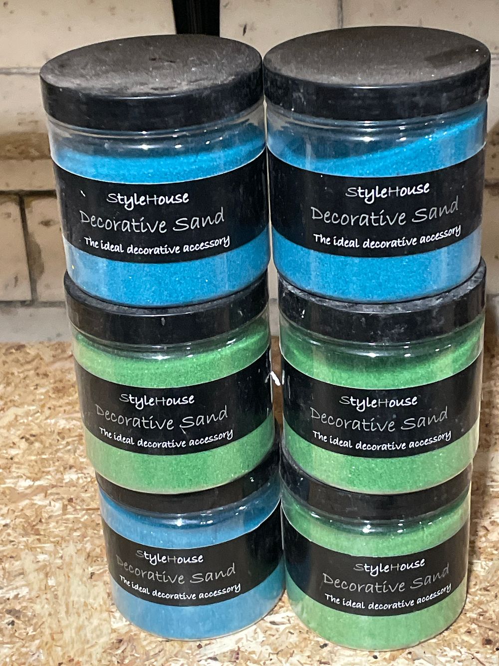 Lot 235: 6 tubs of new crafting sand