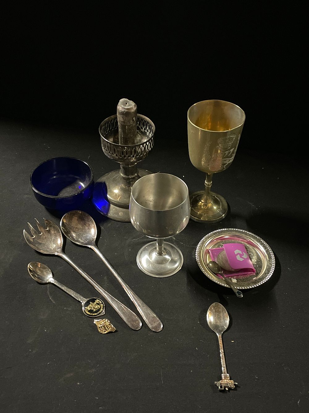 Lot 236: Selection of various metalware