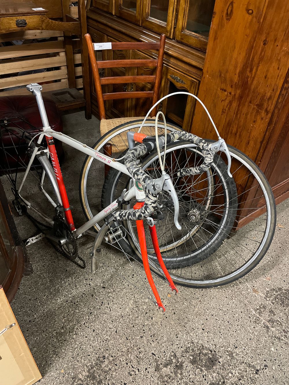 Lot 300: Drop handle racing bike Fram and wheels(collection only)