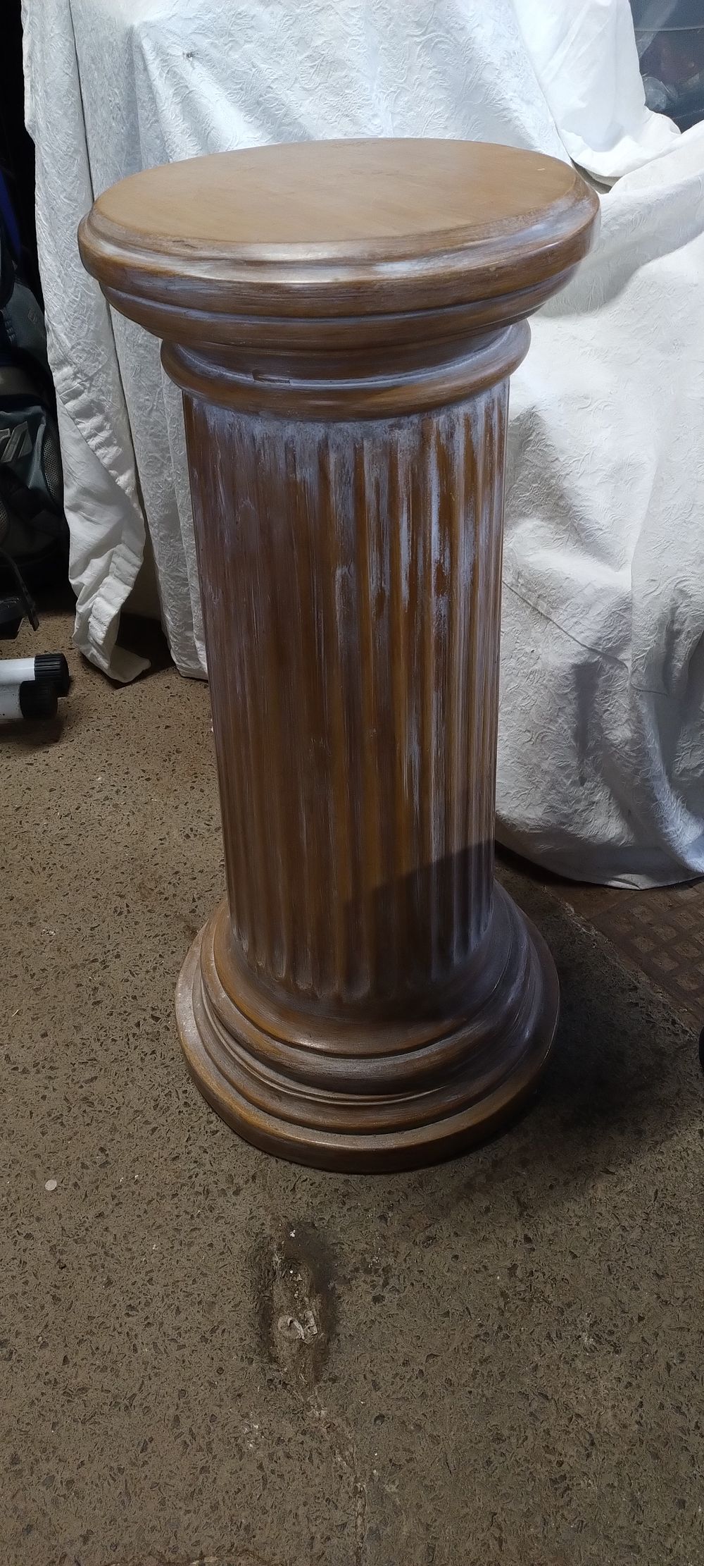Lot 284: Large resin column pedestal. Measures approx H 84...