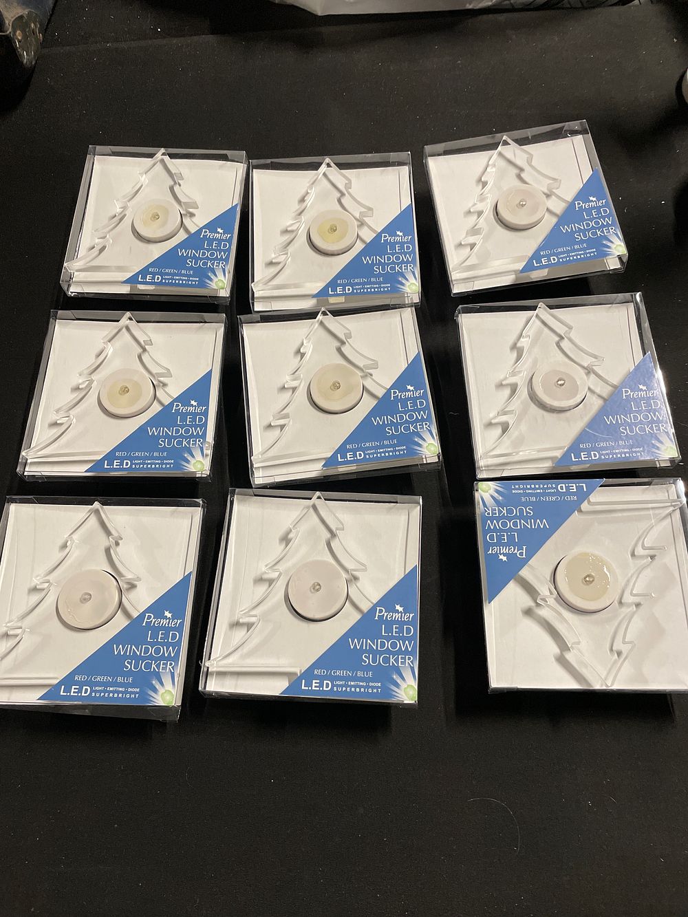 Lot 305: 9premier LED window suckers