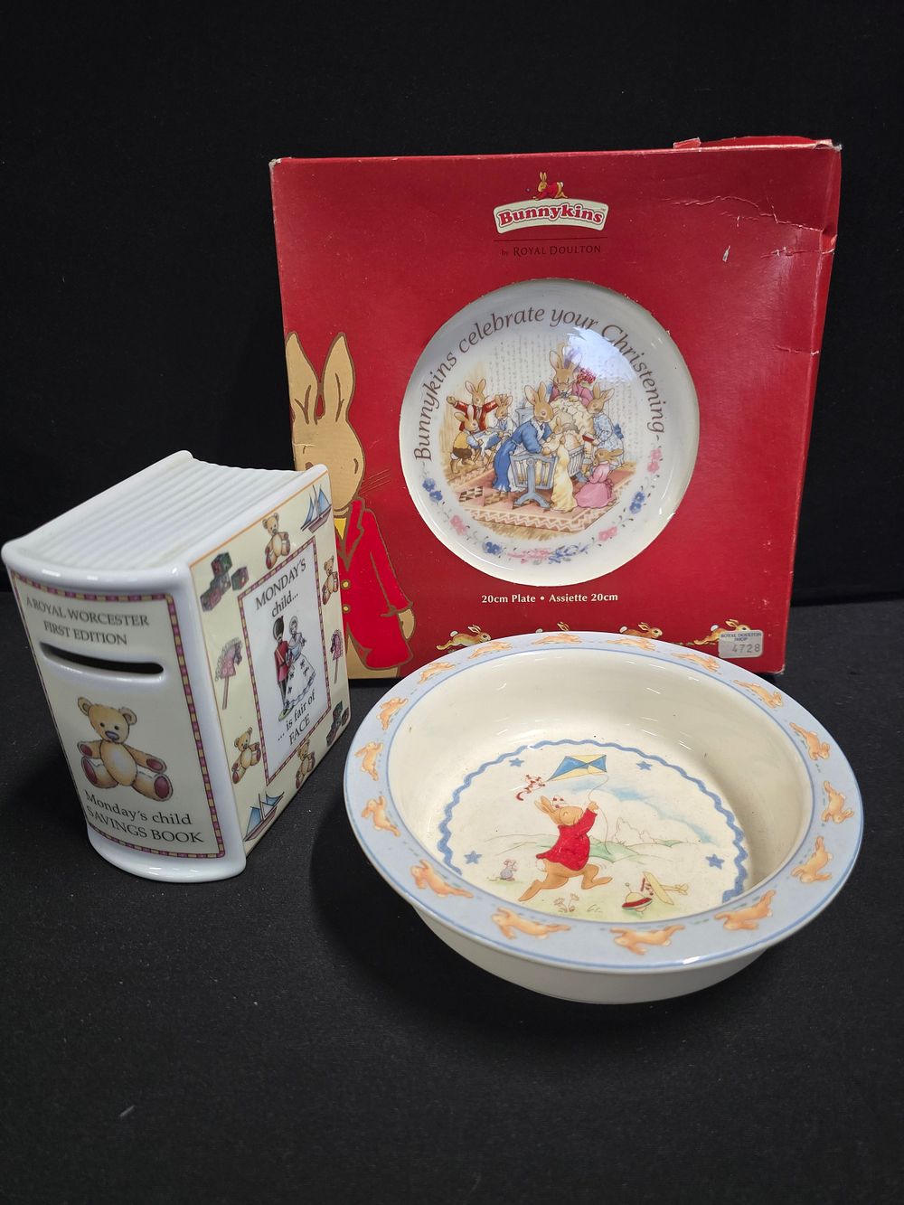 Lot 344: Vintage Bunikins by Royal Doulton Plate and bowl....