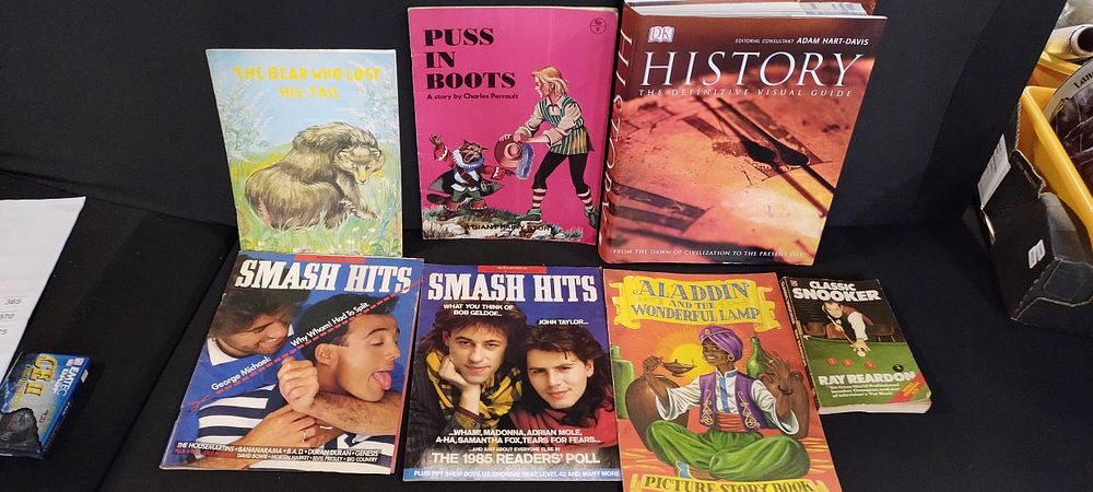 Lot 364: Collection of vintage books and a DK History...