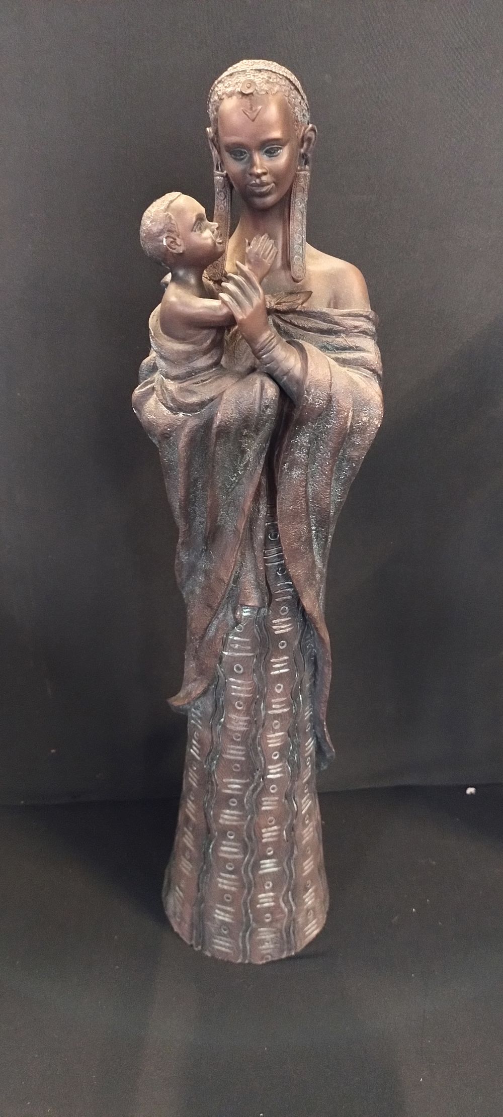 Lot 394: Tales of Africa collection Masai warrior figure 0990/1500