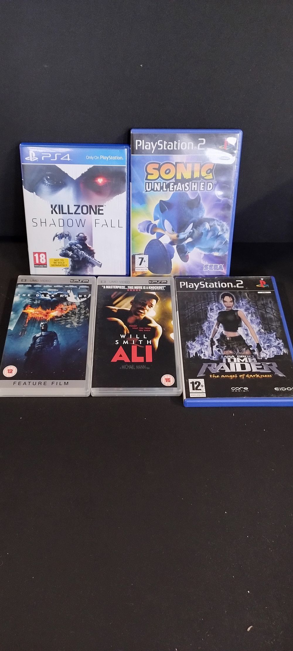Lot 472: Selection of playstation 2 and 4, games, Sonic...