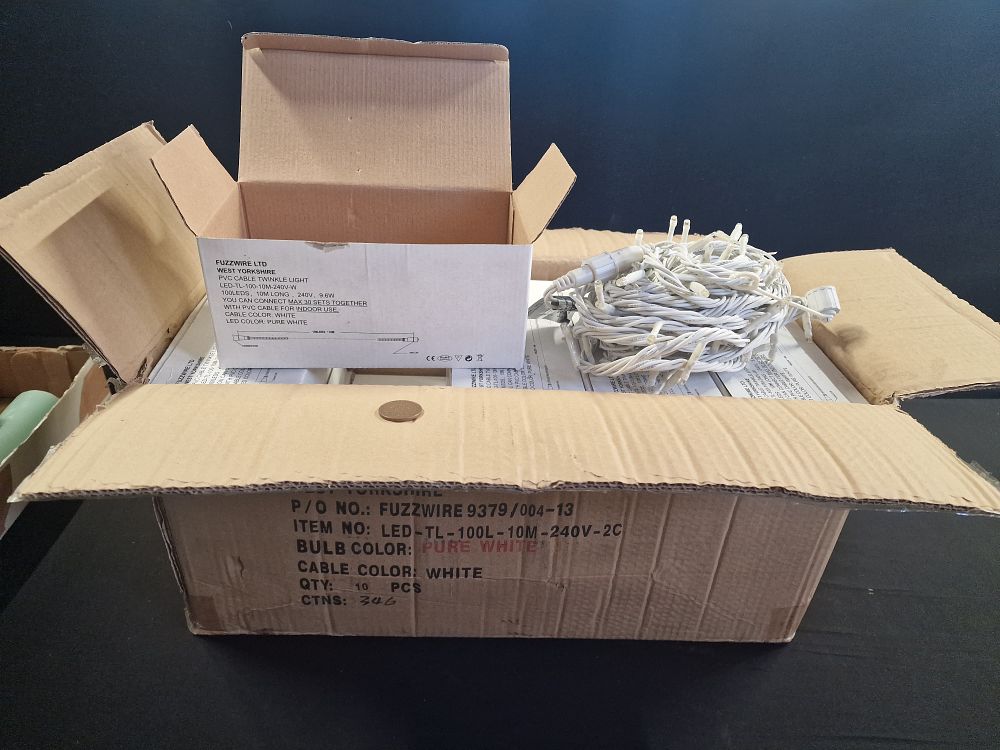 Lot 81: x10 Fuzzwire Ltd PVC Cable Twinkle Lights 10mt 100 Leds