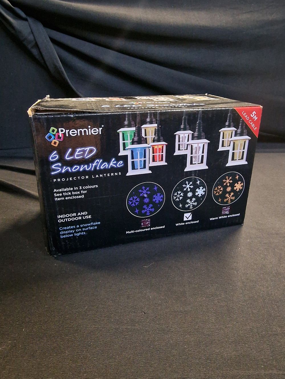 Lot 123: 6 LED Snowflake Projector Lanterns White