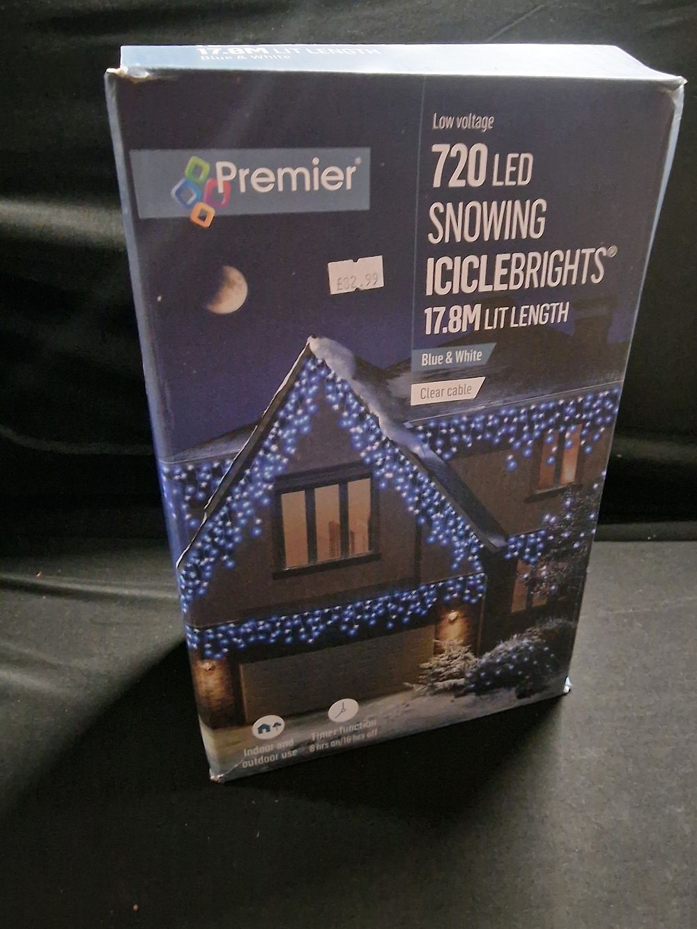 Lot 139: 720 LED Snowing Icicle Brights 17.8mt Lit Length Some Lights not Working