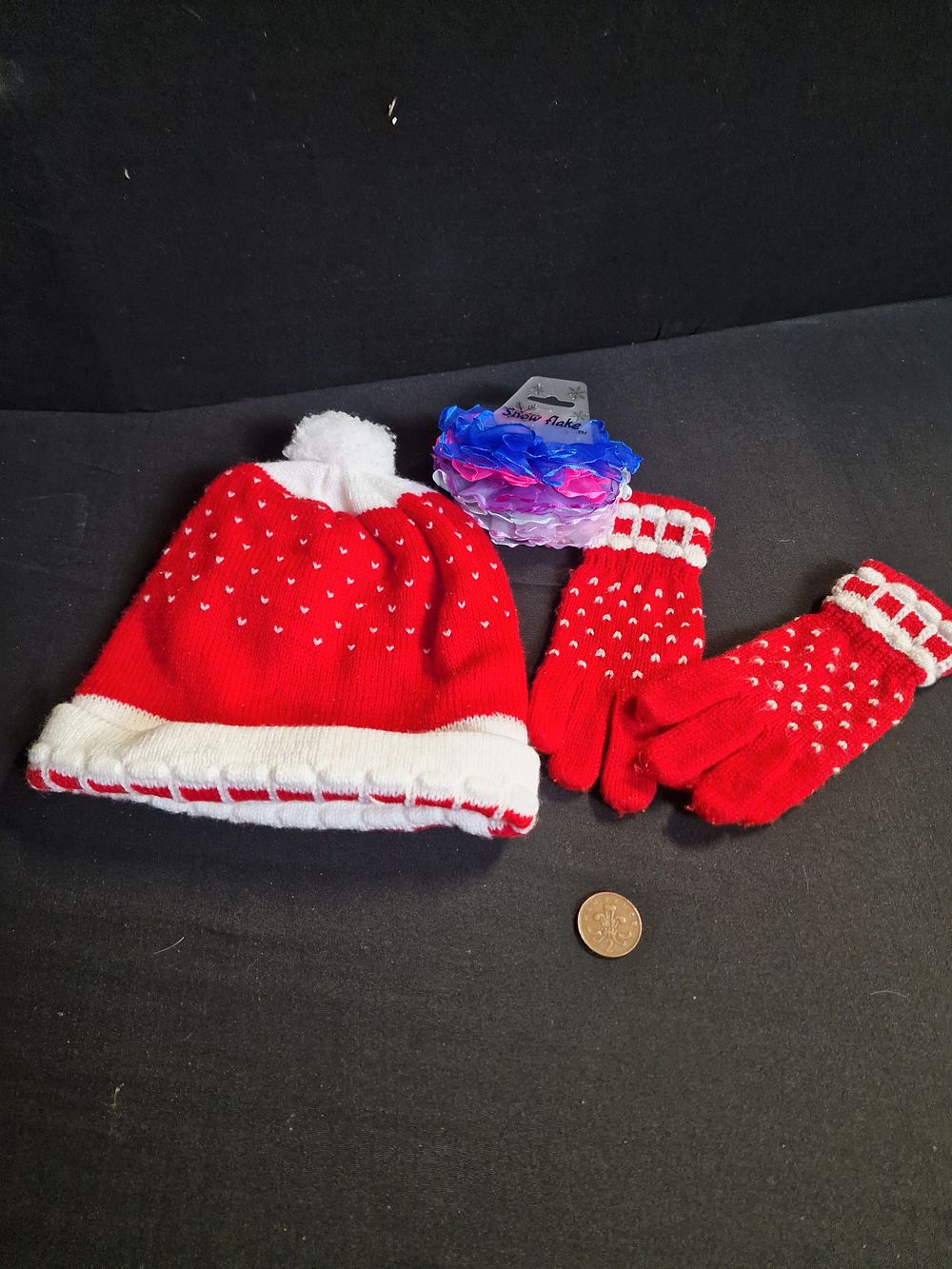 Lot 176: Kids Christmas Hat Gloves and Hair Scrunchies