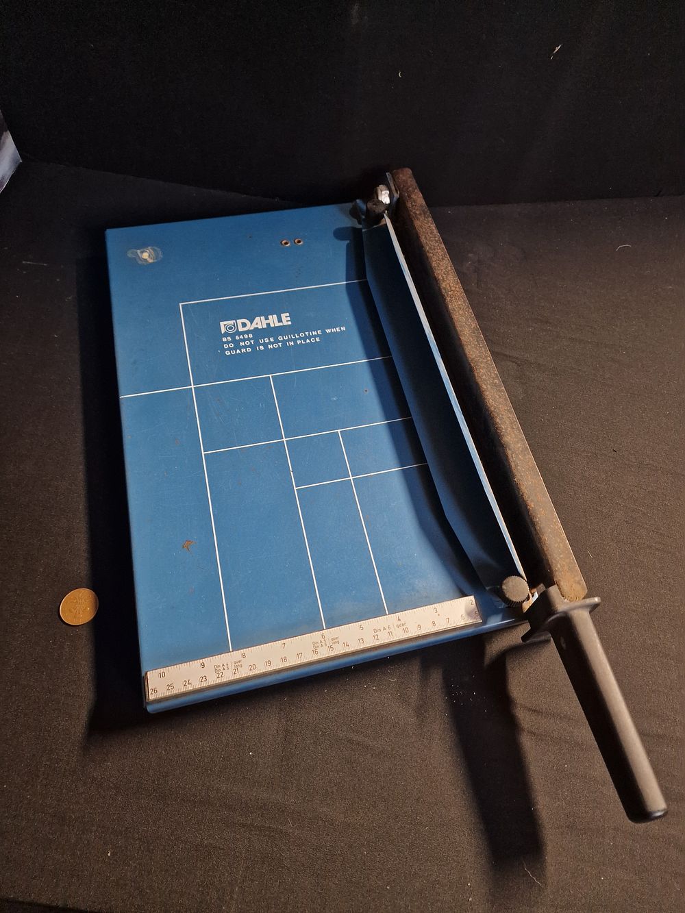 Lot 202: Dahle Paper Guillotine a/f