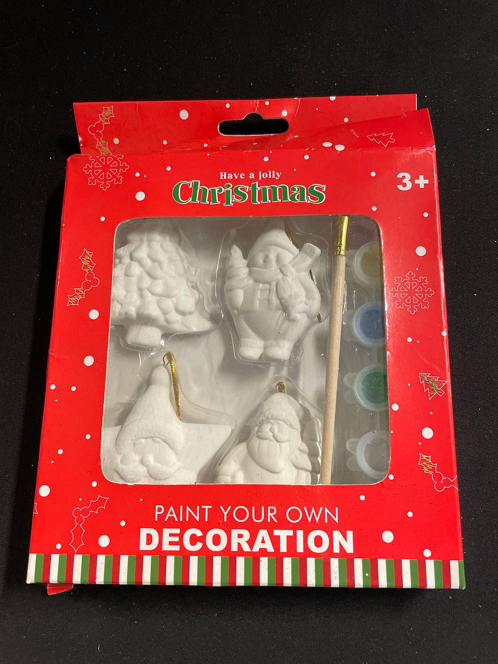 Lot 191: Paint your own Christmas tree decorations