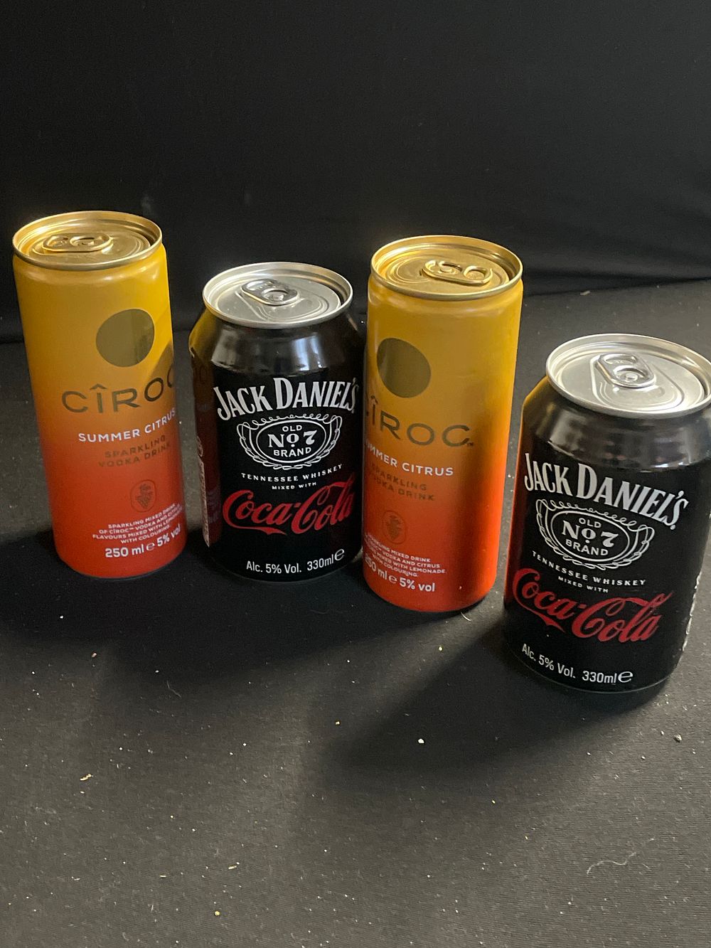 Lot 202: 4 cans of pre mixed drinks