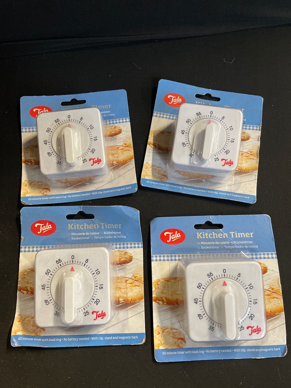 Lot 255: 4 new kitchen timers