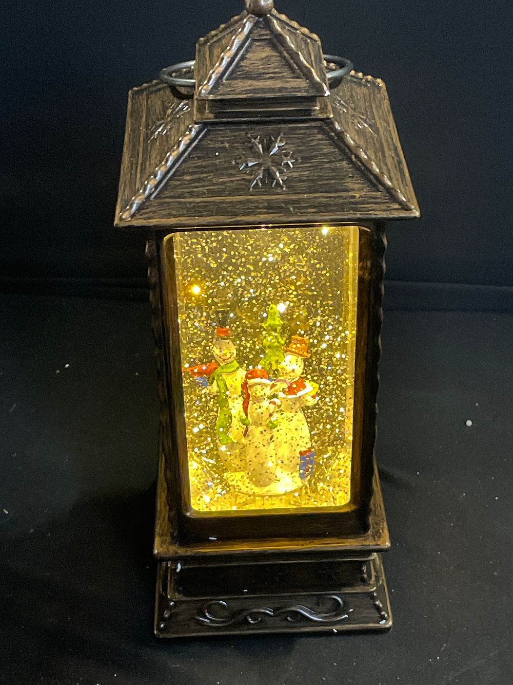 Lot 259: Christmas snowman spinner
