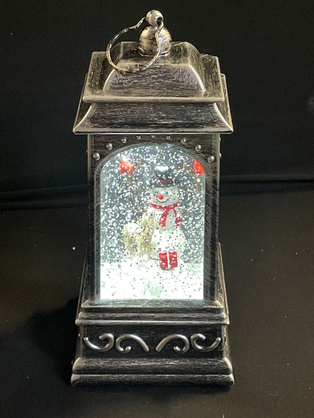Lot 271: Christmas snowman spinner